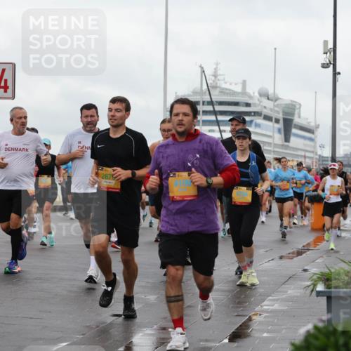 13.09.2026 - Kiel Lauf Andreas Tolksdorf http://msf.ph/oto/10402292 13.09.2026 11:01:10 Kiellinie 38, 14692, 4, 267, 1, 38, 410 meine-sportfotos.de