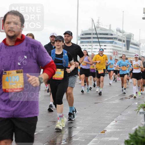 13.09.2026 - Kiel Lauf Andreas Tolksdorf http://msf.ph/oto/10402319 13.09.2026 11:01:12 Kiellinie 4109, 49, 792, 3 meine-sportfotos.de