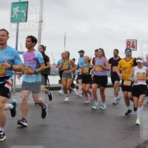 13.09.2026 - Kiel Lauf Andreas Tolksdorf http://msf.ph/oto/10402369 13.09.2026 11:01:16 Kiellinie 38, 38, 375, 1096, 4, 12255, 4860 meine-sportfotos.de