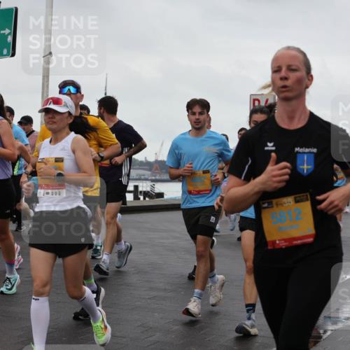 13.09.2026 - Kiel Lauf Andreas Tolksdorf http://msf.ph/oto/10402398 13.09.2026 11:01:18 Kiellinie 38, 4, 394, 5812, 8918 meine-sportfotos.de