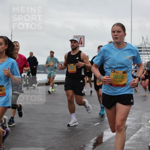 13.09.2026 - Kiel Lauf Andreas Tolksdorf http://msf.ph/oto/10402427 13.09.2026 11:01:25 Kiellinie 3934, 4, 38, 9918, 5325 meine-sportfotos.de