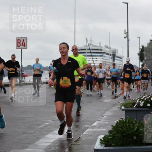 13.09.2026 - Kiel Lauf Andreas Tolksdorf http://msf.ph/oto/10402432 13.09.2026 11:01:26 Kiellinie 4, 35, 5325 meine-sportfotos.de