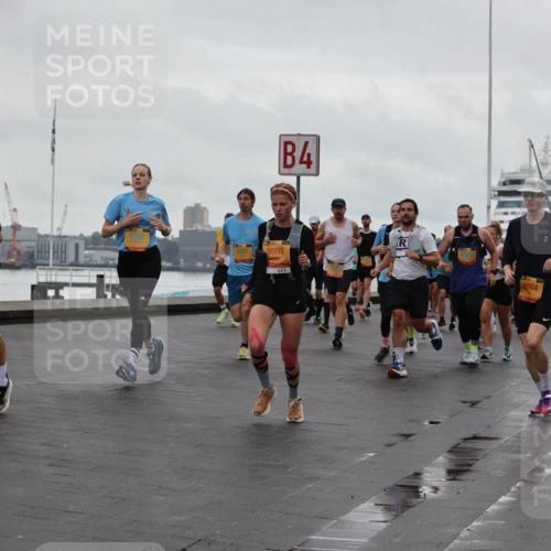 13.09.2026 - Kiel Lauf Andreas Tolksdorf http://msf.ph/oto/10402466 13.09.2026 11:01:29 Kiellinie 4, 6281, 9991, 9964 meine-sportfotos.de