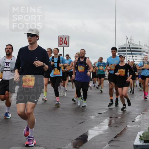 13.09.2026 - Kiel Lauf Andreas Tolksdorf http://msf.ph/oto/10402502 13.09.2026 11:01:31 Kiellinie 38, 9964, 211, 4, 6899, 1367, 9982 meine-sportfotos.de