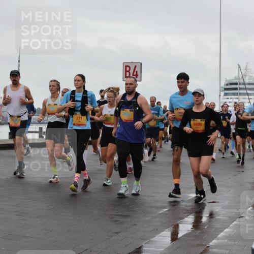 13.09.2026 - Kiel Lauf Andreas Tolksdorf http://msf.ph/oto/10402522 13.09.2026 11:01:32 Kiellinie 211, 4, 6899, 9982 meine-sportfotos.de