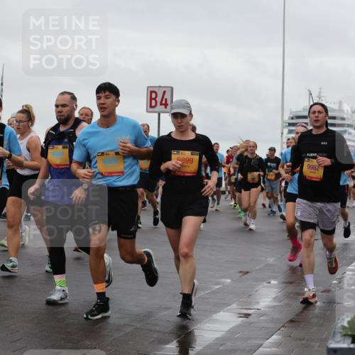 13.09.2026 - Kiel Lauf Andreas Tolksdorf http://msf.ph/oto/10402535 13.09.2026 11:01:33 Kiellinie 211, 38, 4600, 4, 5, 38, 6899, 9982 meine-sportfotos.de