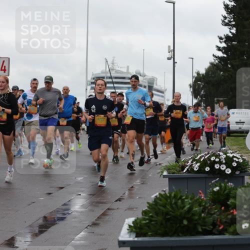 13.09.2026 - Kiel Lauf Andreas Tolksdorf http://msf.ph/oto/10402554 13.09.2026 11:01:36 Kiellinie 257, 4, 52, 4727, 4810 meine-sportfotos.de
