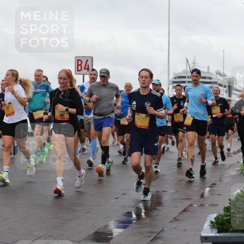 13.09.2026 - Kiel Lauf Andreas Tolksdorf http://msf.ph/oto/10402573 13.09.2026 11:01:37 Kiellinie 257, 4, 38, 4727, 4810 meine-sportfotos.de