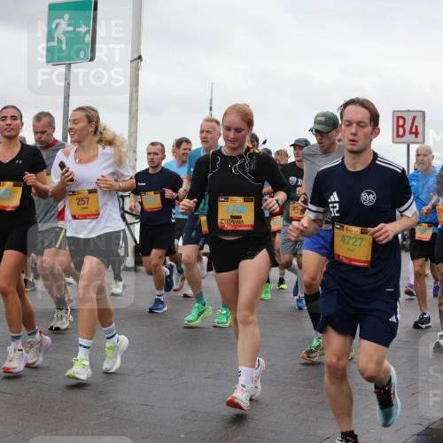 13.09.2026 - Kiel Lauf Andreas Tolksdorf http://msf.ph/oto/10402599 13.09.2026 11:01:38 Kiellinie 38, 14, 39, 257, 38, 2706, 81, 4727, 4 meine-sportfotos.de