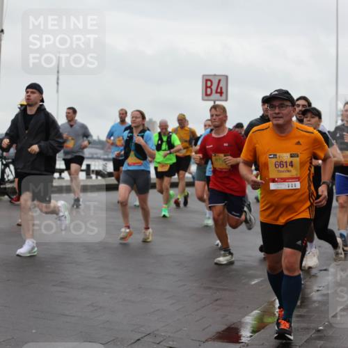 13.09.2026 - Kiel Lauf Andreas Tolksdorf http://msf.ph/oto/10402669 13.09.2026 11:02:00 Kiellinie 4, 1, 38, 6614, 6516 meine-sportfotos.de