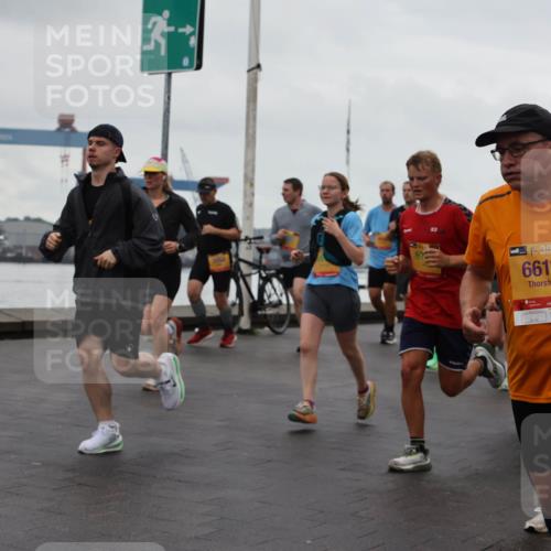 13.09.2026 - Kiel Lauf Andreas Tolksdorf http://msf.ph/oto/10402686 13.09.2026 11:02:01 Kiellinie 6614, 4, 756 meine-sportfotos.de