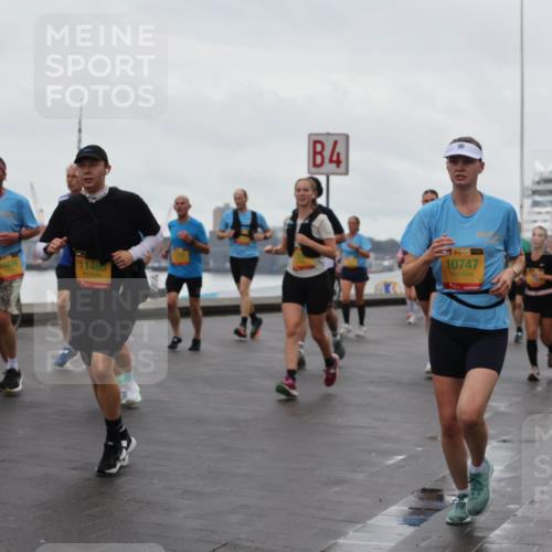 13.09.2026 - Kiel Lauf Andreas Tolksdorf http://msf.ph/oto/10402721 13.09.2026 11:02:04 Kiellinie 12232, 14626, 11480, 4, 38, 10747 meine-sportfotos.de