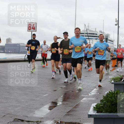 13.09.2026 - Kiel Lauf Andreas Tolksdorf http://msf.ph/oto/10402743 13.09.2026 11:02:15 Kiellinie 7272, 4, 4, 39, 4560, 7220, 24, 9903 meine-sportfotos.de