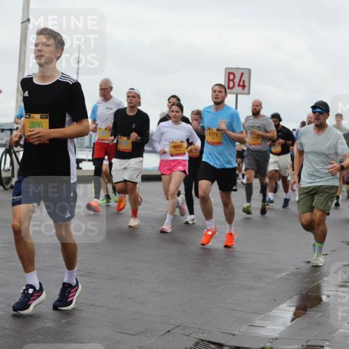 13.09.2026 - Kiel Lauf Andreas Tolksdorf http://msf.ph/oto/10402778 13.09.2026 11:02:19 Kiellinie 1, 39, 83, 3856, 1771, 8860, 4, 12518 meine-sportfotos.de