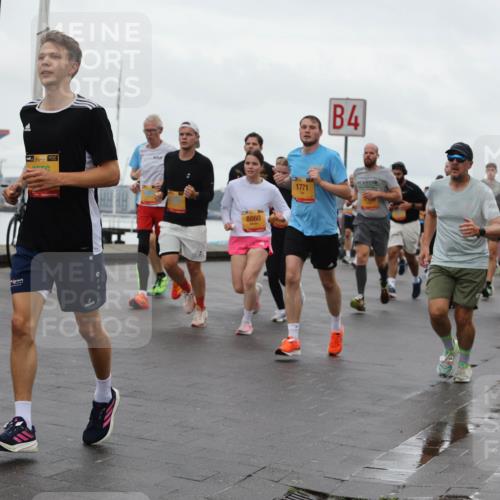 13.09.2026 - Kiel Lauf Andreas Tolksdorf http://msf.ph/oto/10402779 13.09.2026 11:02:19 Kiellinie 38, 83, 8860, 12, 1771, 4 meine-sportfotos.de