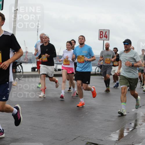 13.09.2026 - Kiel Lauf Andreas Tolksdorf http://msf.ph/oto/10402783 13.09.2026 11:02:19 Kiellinie 10429, 3856, 8860, 1771, 4, 12518 meine-sportfotos.de