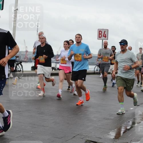 13.09.2026 - Kiel Lauf Andreas Tolksdorf http://msf.ph/oto/10402784 13.09.2026 11:02:19 Kiellinie 38, 3856, 8860, 1771, 4, 12518 meine-sportfotos.de