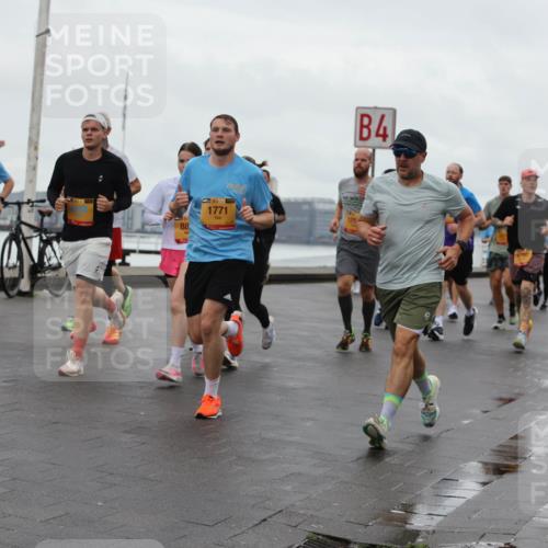 13.09.2026 - Kiel Lauf Andreas Tolksdorf http://msf.ph/oto/10402792 13.09.2026 11:02:19 Kiellinie 313, 88, 39, 1771, 4 meine-sportfotos.de