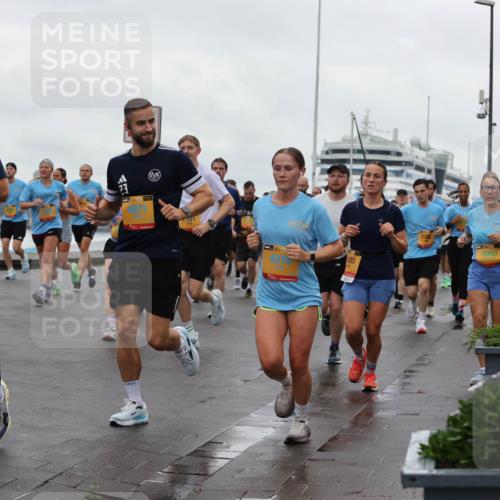 13.09.2026 - Kiel Lauf Andreas Tolksdorf http://msf.ph/oto/10402848 13.09.2026 11:02:24 Kiellinie 1, 38, 39, 400, 9953, 4134 meine-sportfotos.de