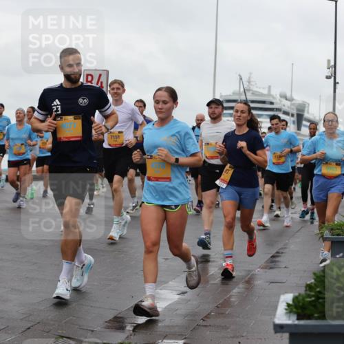 13.09.2026 - Kiel Lauf Andreas Tolksdorf http://msf.ph/oto/10402853 13.09.2026 11:02:24 Kiellinie 38, 4071, 7151, 7336, 4134, 9953 meine-sportfotos.de