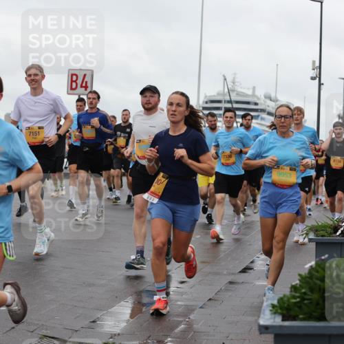 13.09.2026 - Kiel Lauf Andreas Tolksdorf http://msf.ph/oto/10402871 13.09.2026 11:02:25 Kiellinie 4, 7151, 397, 4378, 00, 7336, 9953, 4134 meine-sportfotos.de