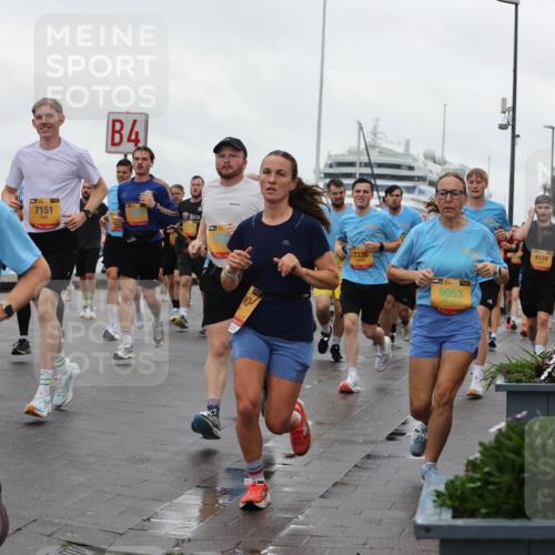 13.09.2026 - Kiel Lauf Andreas Tolksdorf http://msf.ph/oto/10402872 13.09.2026 11:02:25 Kiellinie 39, 4378, 38, 7151, 4, 0, 7336, 39, 9953, 4134 meine-sportfotos.de