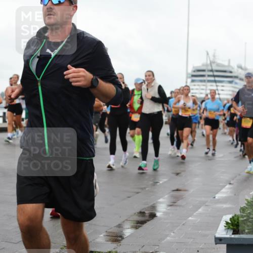 13.09.2026 - Kiel Lauf Andreas Tolksdorf http://msf.ph/oto/10402901 13.09.2026 11:02:37 Kiellinie 38, 4982 meine-sportfotos.de
