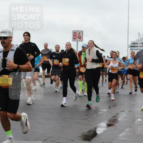 13.09.2026 - Kiel Lauf Andreas Tolksdorf http://msf.ph/oto/10402922 13.09.2026 11:02:38 Kiellinie 8417, 4, 4, 38, 12731, 8174 meine-sportfotos.de
