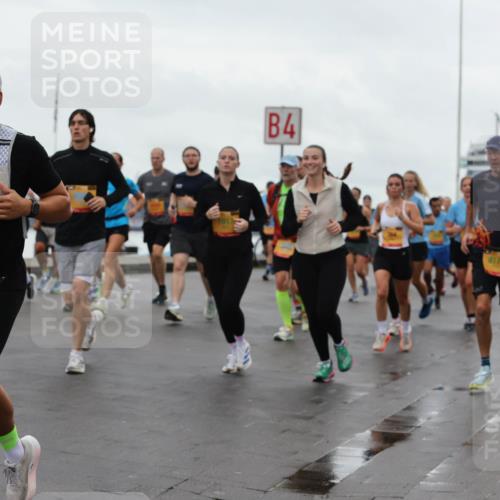 13.09.2026 - Kiel Lauf Andreas Tolksdorf http://msf.ph/oto/10402926 13.09.2026 11:02:38 Kiellinie 28, 12731, 4, 8174 meine-sportfotos.de