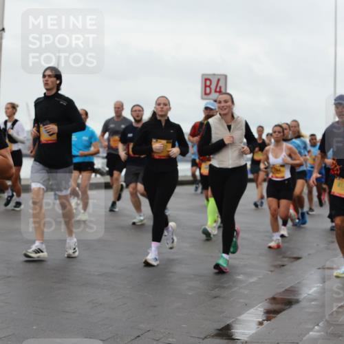 13.09.2026 - Kiel Lauf Andreas Tolksdorf http://msf.ph/oto/10402932 13.09.2026 11:02:38 Kiellinie 38, 12731, 4, 8174 meine-sportfotos.de