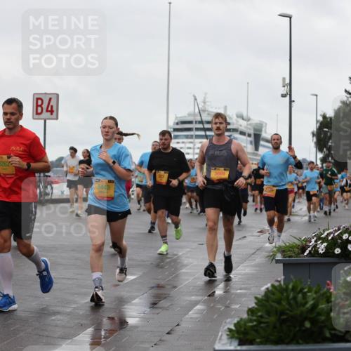 13.09.2026 - Kiel Lauf Andreas Tolksdorf http://msf.ph/oto/10403002 13.09.2026 11:03:02 Kiellinie 4653, 8262, 4, 39, 5443, 223, 3669, 4795 meine-sportfotos.de
