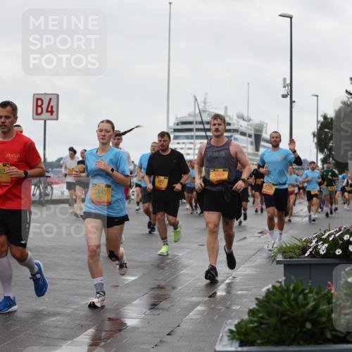 13.09.2026 - Kiel Lauf Andreas Tolksdorf http://msf.ph/oto/10403004 13.09.2026 11:03:03 Kiellinie 4653, 39, 8262, 4, 39, 5443, 223, 3669, 4795 meine-sportfotos.de