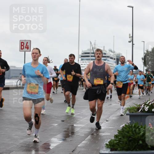 13.09.2026 - Kiel Lauf Andreas Tolksdorf http://msf.ph/oto/10403016 13.09.2026 11:03:03 Kiellinie 465, 1, 39, 8262, 4, 38, 5443, 223, 39, 3669, 4795 meine-sportfotos.de