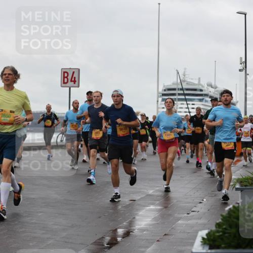 13.09.2026 - Kiel Lauf Andreas Tolksdorf http://msf.ph/oto/10403079 13.09.2026 11:03:08 Kiellinie 9196, 2650, 4, 4716, 5635, 553, 1881, 2112 meine-sportfotos.de