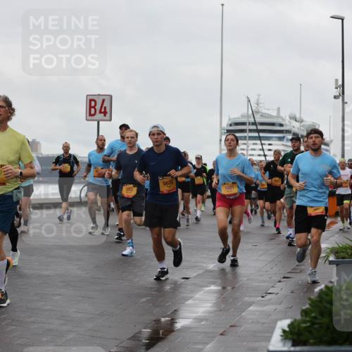 13.09.2026 - Kiel Lauf Andreas Tolksdorf http://msf.ph/oto/10403083 13.09.2026 11:03:08 Kiellinie 9196, 4, 38, 2650, 553, 5635, 1881 meine-sportfotos.de