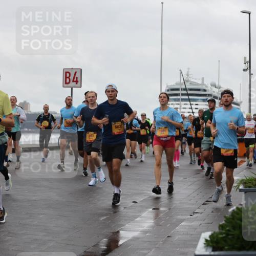 13.09.2026 - Kiel Lauf Andreas Tolksdorf http://msf.ph/oto/10403085 13.09.2026 11:03:09 Kiellinie 4, 1, 39, 2650, 553, 5635, 1881 meine-sportfotos.de