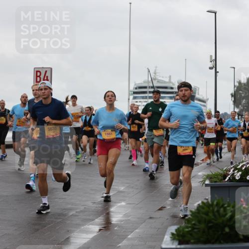 13.09.2026 - Kiel Lauf Andreas Tolksdorf http://msf.ph/oto/10403098 13.09.2026 11:03:09 Kiellinie 4, 4710, 55, 5635, 1881 meine-sportfotos.de
