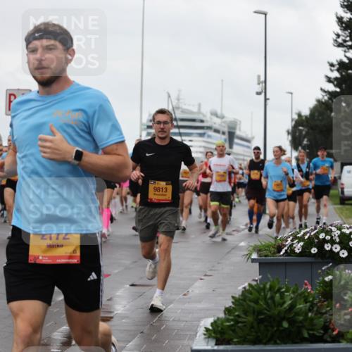 13.09.2026 - Kiel Lauf Andreas Tolksdorf http://msf.ph/oto/10403112 13.09.2026 11:03:11 Kiellinie 38, 1881, 2172, 9813 meine-sportfotos.de