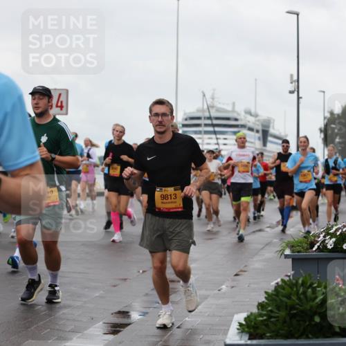 13.09.2026 - Kiel Lauf Andreas Tolksdorf http://msf.ph/oto/10403124 13.09.2026 11:03:11 Kiellinie 4, 49, 38, 9813, 10671 meine-sportfotos.de