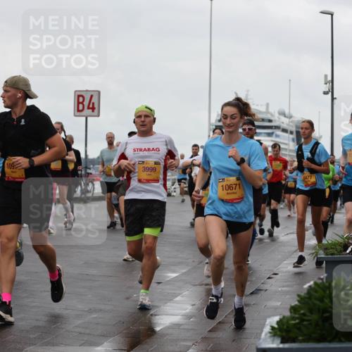 13.09.2026 - Kiel Lauf Andreas Tolksdorf http://msf.ph/oto/10403163 13.09.2026 11:03:14 Kiellinie 6664, 109, 4, 3999, 4, 384, 10671, 6477, 11436 meine-sportfotos.de