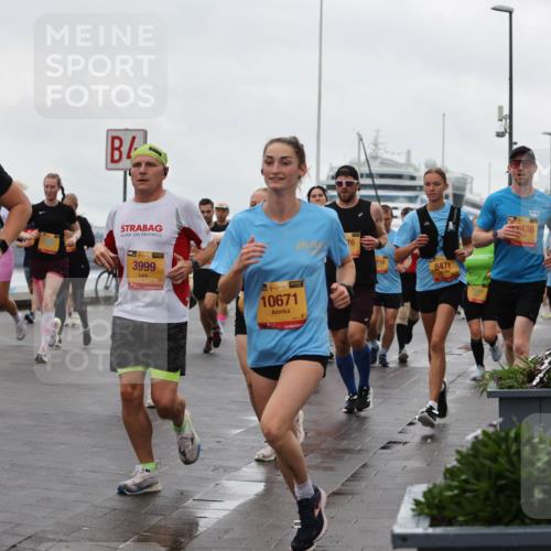 13.09.2026 - Kiel Lauf Andreas Tolksdorf http://msf.ph/oto/10403172 13.09.2026 11:03:15 Kiellinie 38, 10973, 76, 39, 3999, 4, 39, 10671, 818, 6477, 39, 436 meine-sportfotos.de