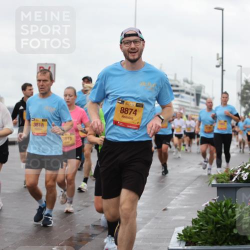 13.09.2026 - Kiel Lauf Andreas Tolksdorf http://msf.ph/oto/10403192 13.09.2026 11:03:18 Kiellinie 3818, 3813, 38, 8874, 00 meine-sportfotos.de