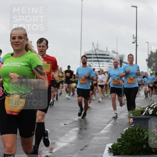 13.09.2026 - Kiel Lauf Andreas Tolksdorf http://msf.ph/oto/10403218 13.09.2026 11:03:19 Kiellinie 3813, 582, 4, 38, 7810, 9192, 5968 meine-sportfotos.de