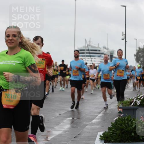 13.09.2026 - Kiel Lauf Andreas Tolksdorf http://msf.ph/oto/10403219 13.09.2026 11:03:19 Kiellinie 582, 39, 3813, 4, 38, 7810, 2260, 9192, 5968 meine-sportfotos.de
