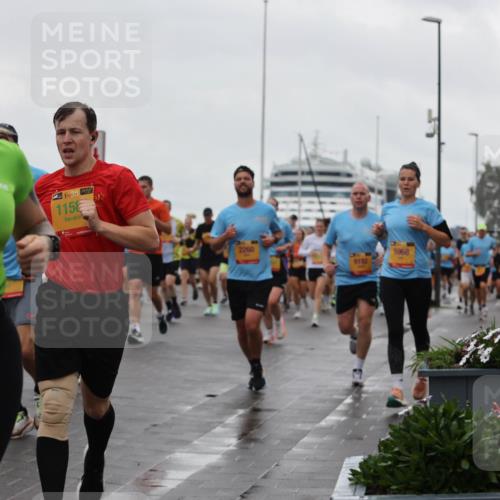 13.09.2026 - Kiel Lauf Andreas Tolksdorf http://msf.ph/oto/10403228 13.09.2026 11:03:19 Kiellinie 38, 115, 38, 7810, 2260, 9192, 5968 meine-sportfotos.de