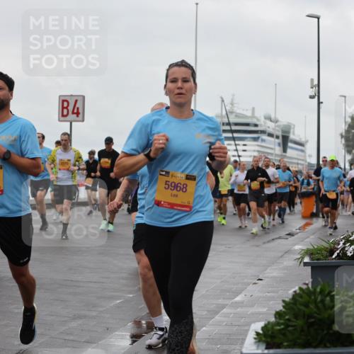 13.09.2026 - Kiel Lauf Andreas Tolksdorf http://msf.ph/oto/10403254 13.09.2026 11:03:21 Kiellinie 38, 2260, 4, 2370, 5968 meine-sportfotos.de