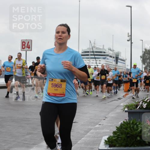 13.09.2026 - Kiel Lauf Andreas Tolksdorf http://msf.ph/oto/10403259 13.09.2026 11:03:21 Kiellinie 4, 38, 2260, 1, 39, 5968 meine-sportfotos.de