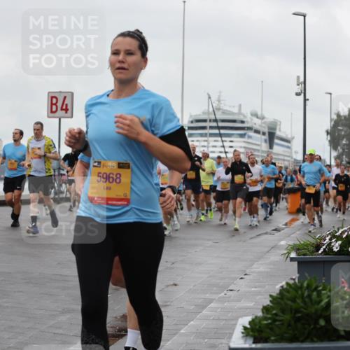 13.09.2026 - Kiel Lauf Andreas Tolksdorf http://msf.ph/oto/10403262 13.09.2026 11:03:21 Kiellinie 4, 38, 2260, 5968 meine-sportfotos.de