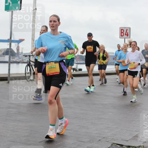 13.09.2026 - Kiel Lauf Andreas Tolksdorf http://msf.ph/oto/10403274 13.09.2026 11:03:24 Kiellinie 148, 5943, 12060, 4, 4593, 889 meine-sportfotos.de