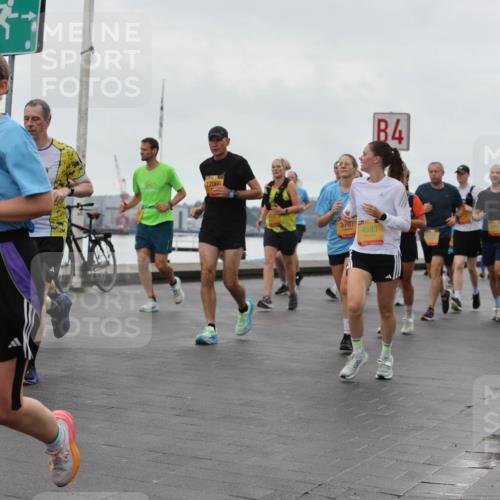 13.09.2026 - Kiel Lauf Andreas Tolksdorf http://msf.ph/oto/10403286 13.09.2026 11:03:24 Kiellinie 31, 5943, 12060, 4, 3767, 4593, 12609 meine-sportfotos.de